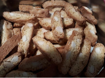 Chocolate Almond-Cantuccini