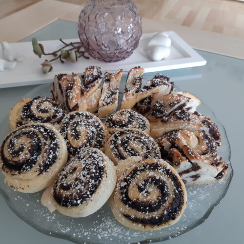 Poppy Seed Plait or Poppy Seed Rolls
