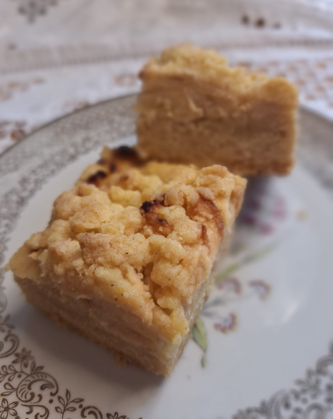 Fruit Shortcrust Streusel Sheet Cake
