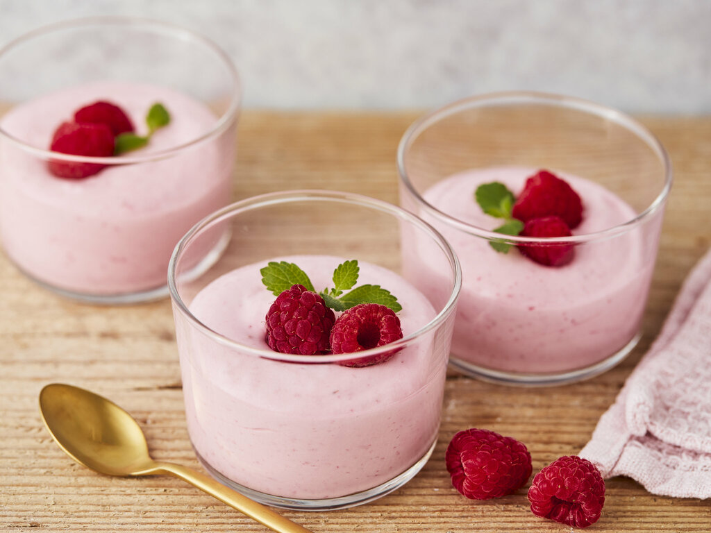 Raspberry Fruit Cream for Cream Cakes