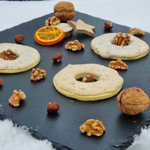 Walnut rings