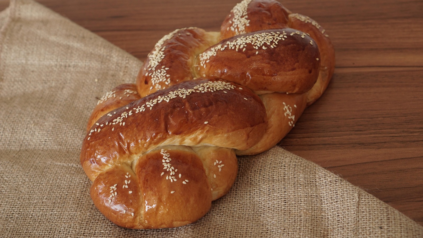Sabbath Bread (Challah)